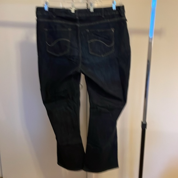 Lee- Modern series Curvy fit Bootcut Jeans. Plus size 22W. EUC. - Picture 4 of 4